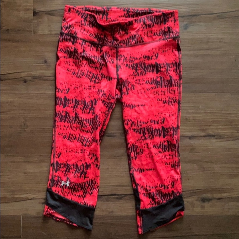 Calf length workout leggings